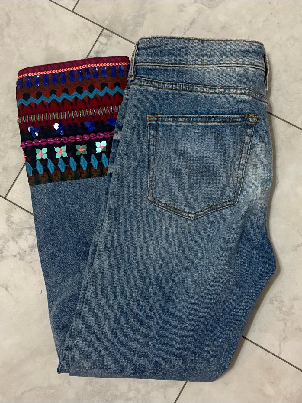 Pilcro by Anthropologie Slim Straight Embellished Cuff Jeans Size 28 - Picture 4 of 9